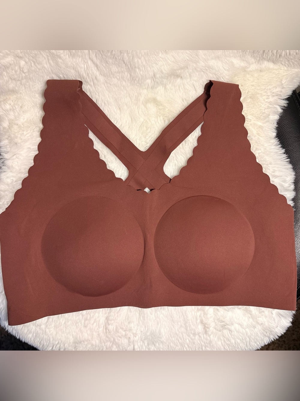 Women’s Wireless V-Neck Lounge Bra, NWOT, Size 4XL